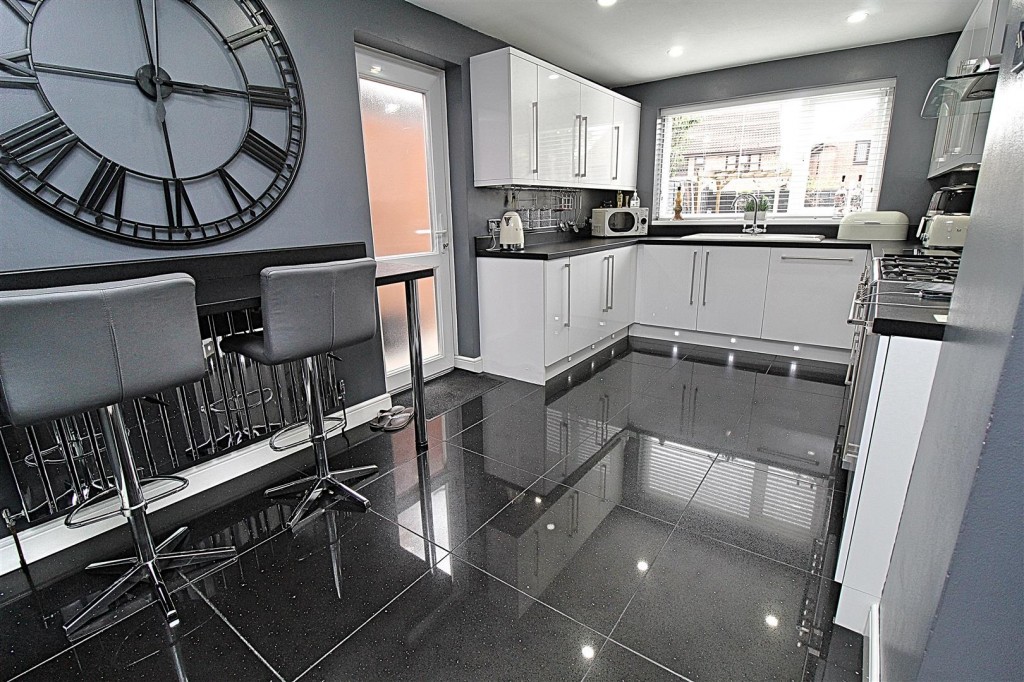 Images for Park Hall Crescent, Castle Bromwich