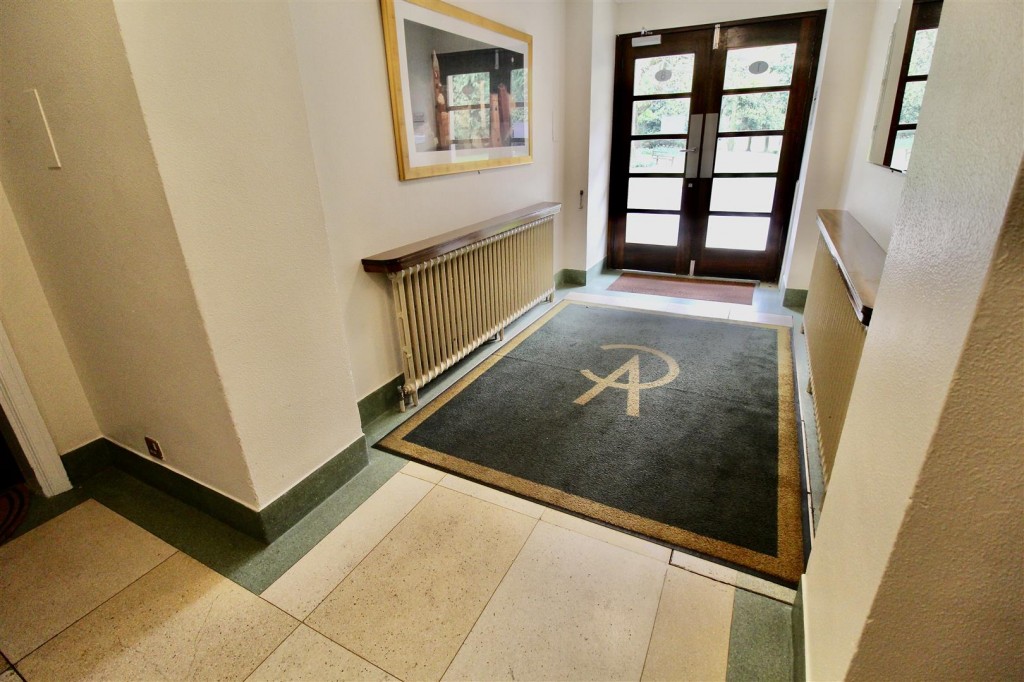 Images for Viceroy Close, Edgbaston, Birmingham