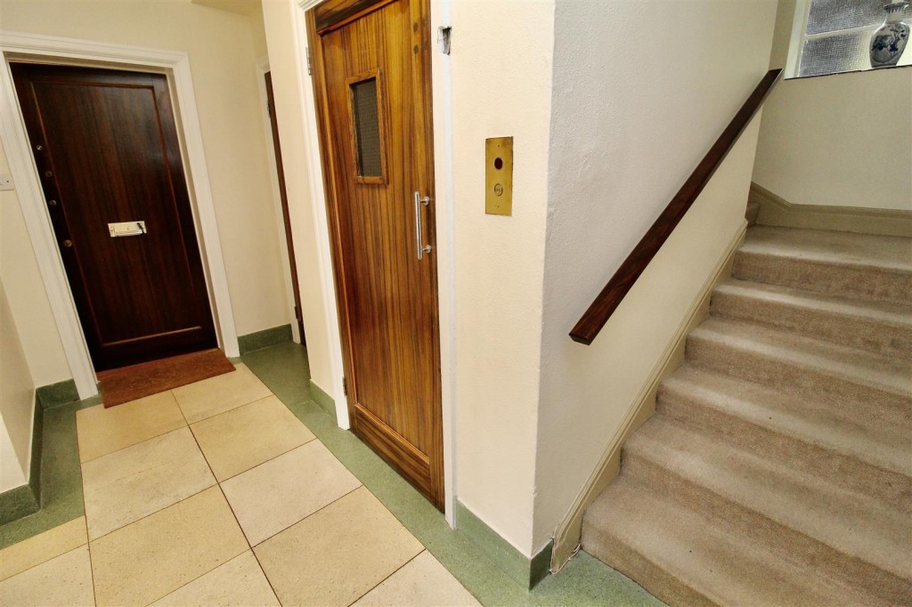 Images for Viceroy Close, Edgbaston, Birmingham