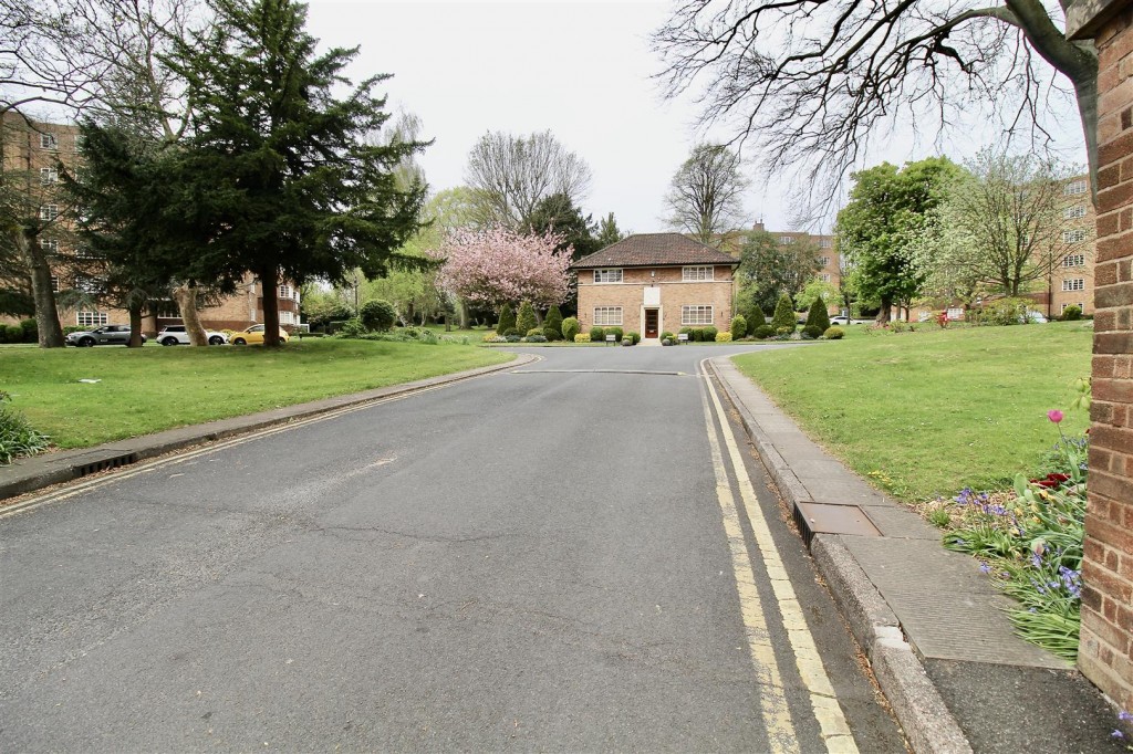 Images for Viceroy Close, Edgbaston, Birmingham