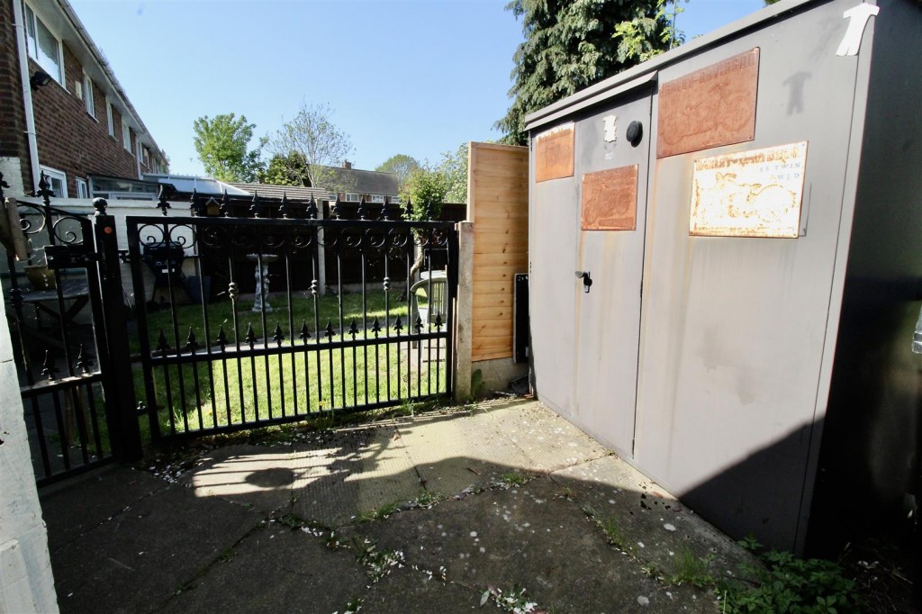 Images for Bradley Road, Birmingham