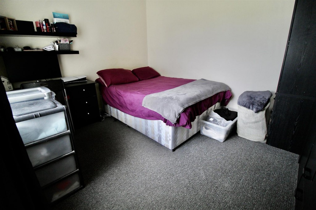 Images for Greenfinch Road, Smiths Wood, Birmingham