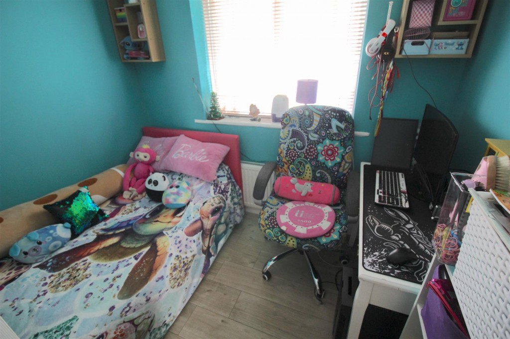 Images for Leafield Crescent, Lea Village, Birmingham