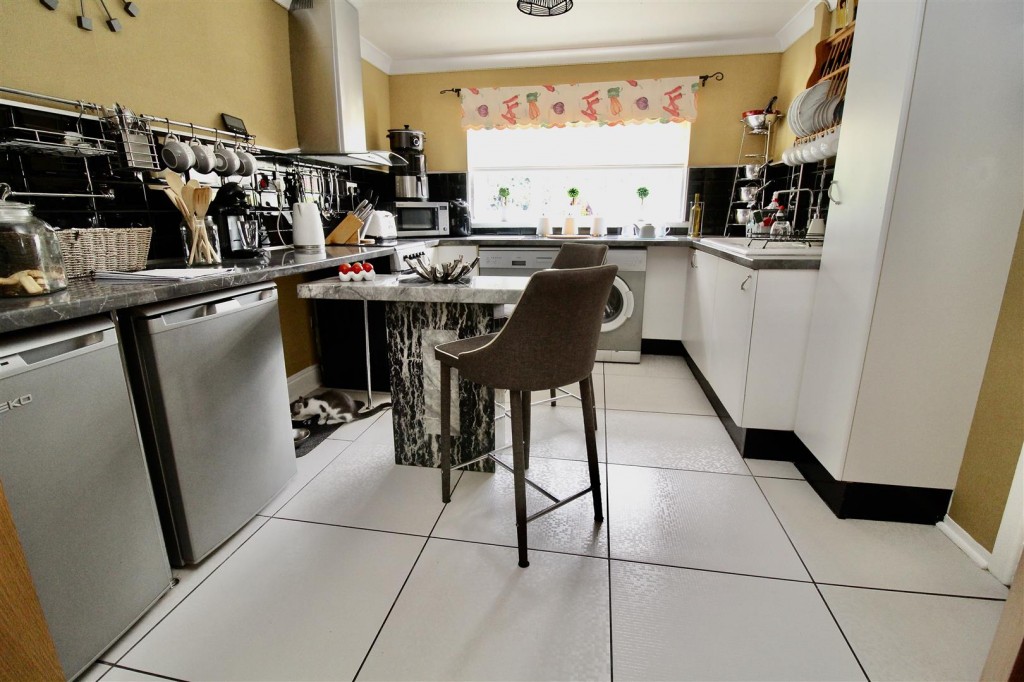 Images for Buckland End, Birmingham