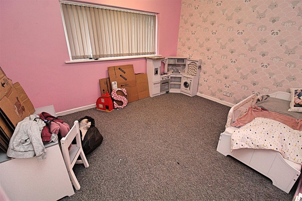 Images for Bradley Road, Shard End, Birmingham
