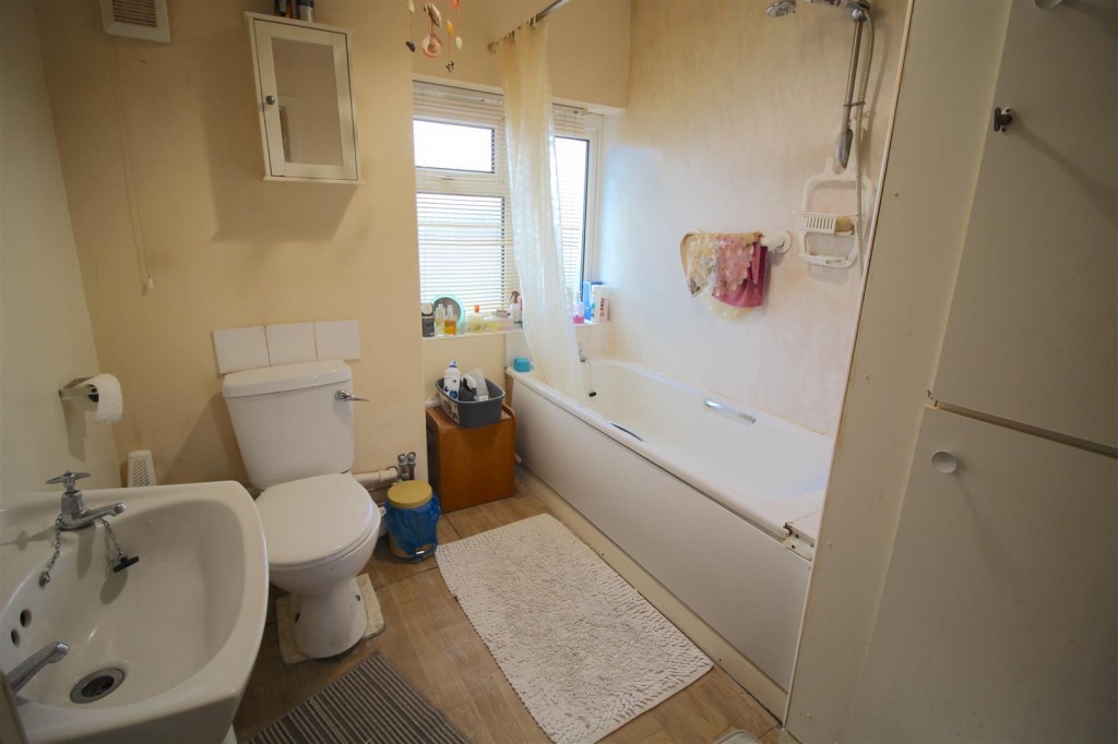 Images for Fieldhead Road, Birmingham